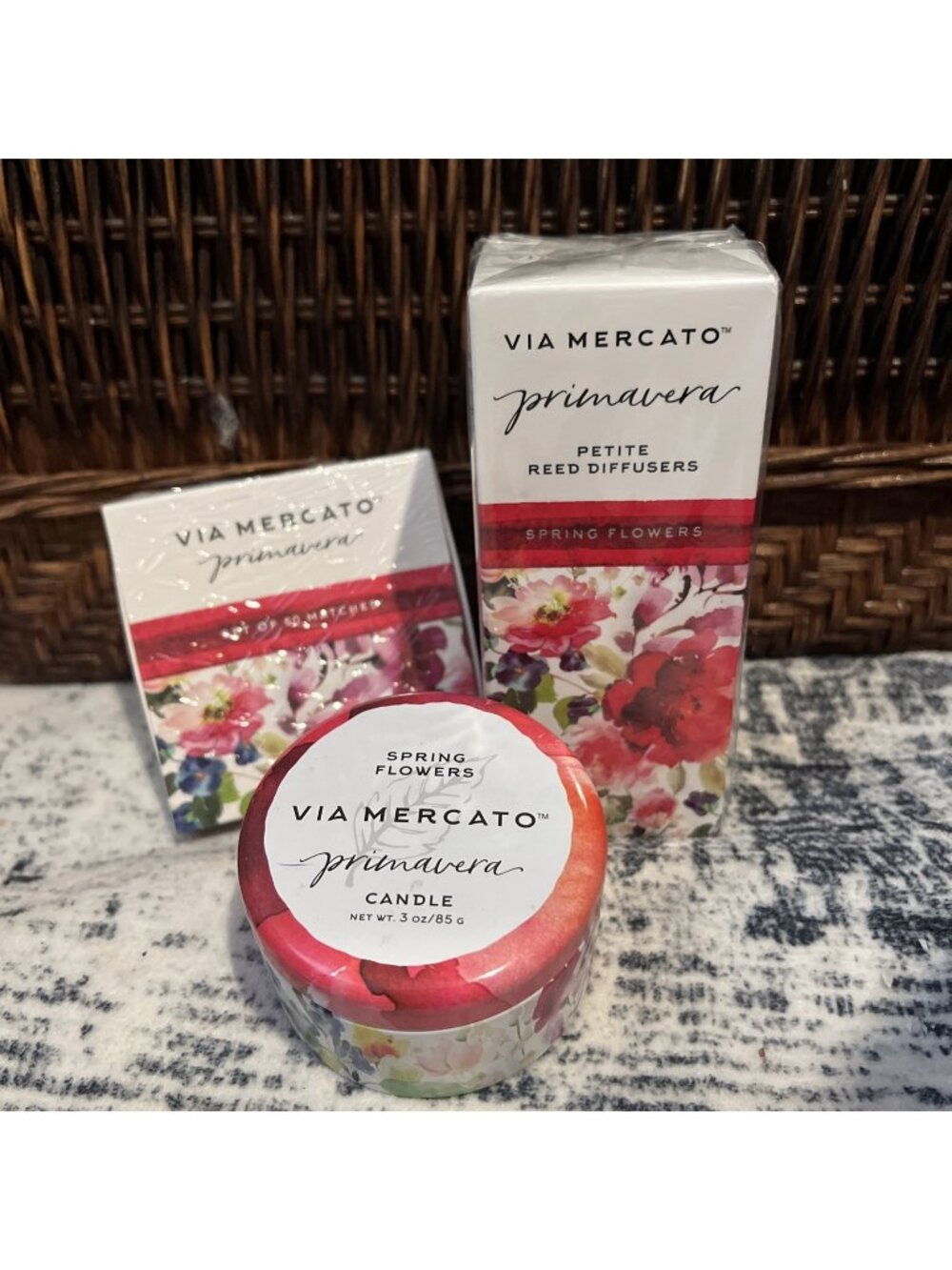 Via Mercado Primavera Spring Flowers Set Petite Reed Diffuser /Candle/Matches